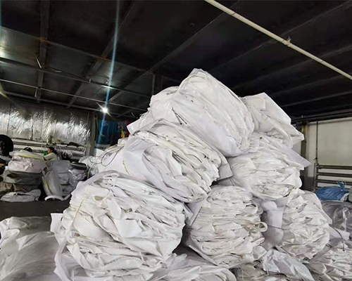 吕梁鑫邦塑业提醒从色泽判断纸塑编织袋的质量？